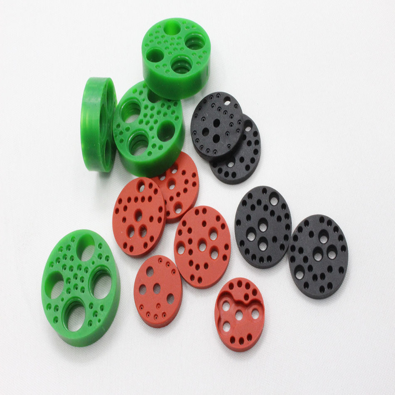 Richiesta del cliente connettori a fili multi-pin con sigillo galleggiante e sigilli in gomma di silicone