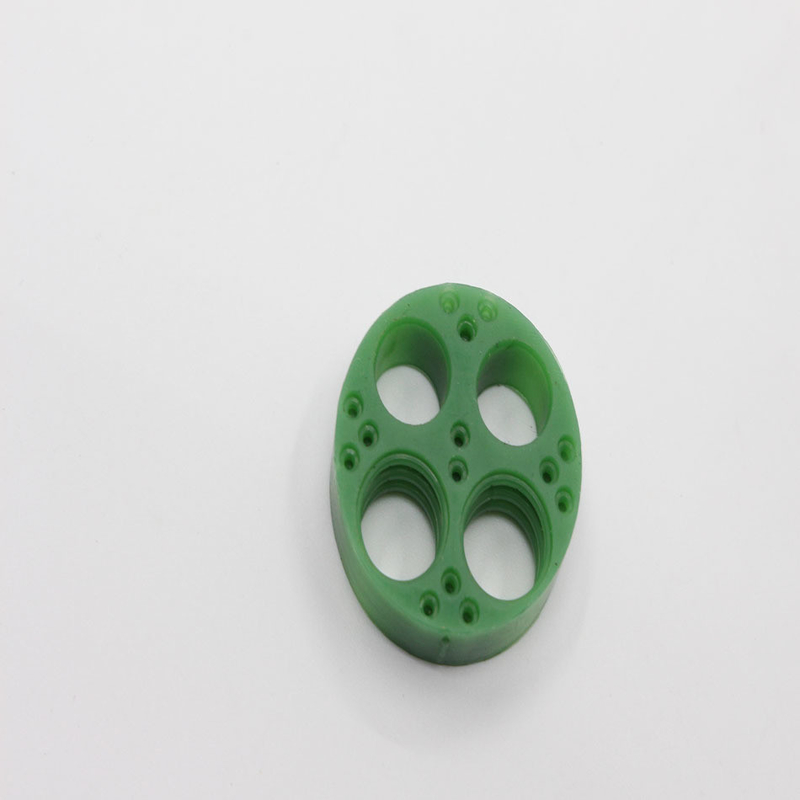 Richiesta del cliente connettori a fili multi-pin con sigillo galleggiante e sigilli in gomma di silicone