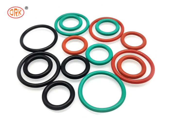 Colore Buona isolamento termico tipi personalizzati di gomma VMQ un anello O dimensione per sigillo di gomma automobilistica